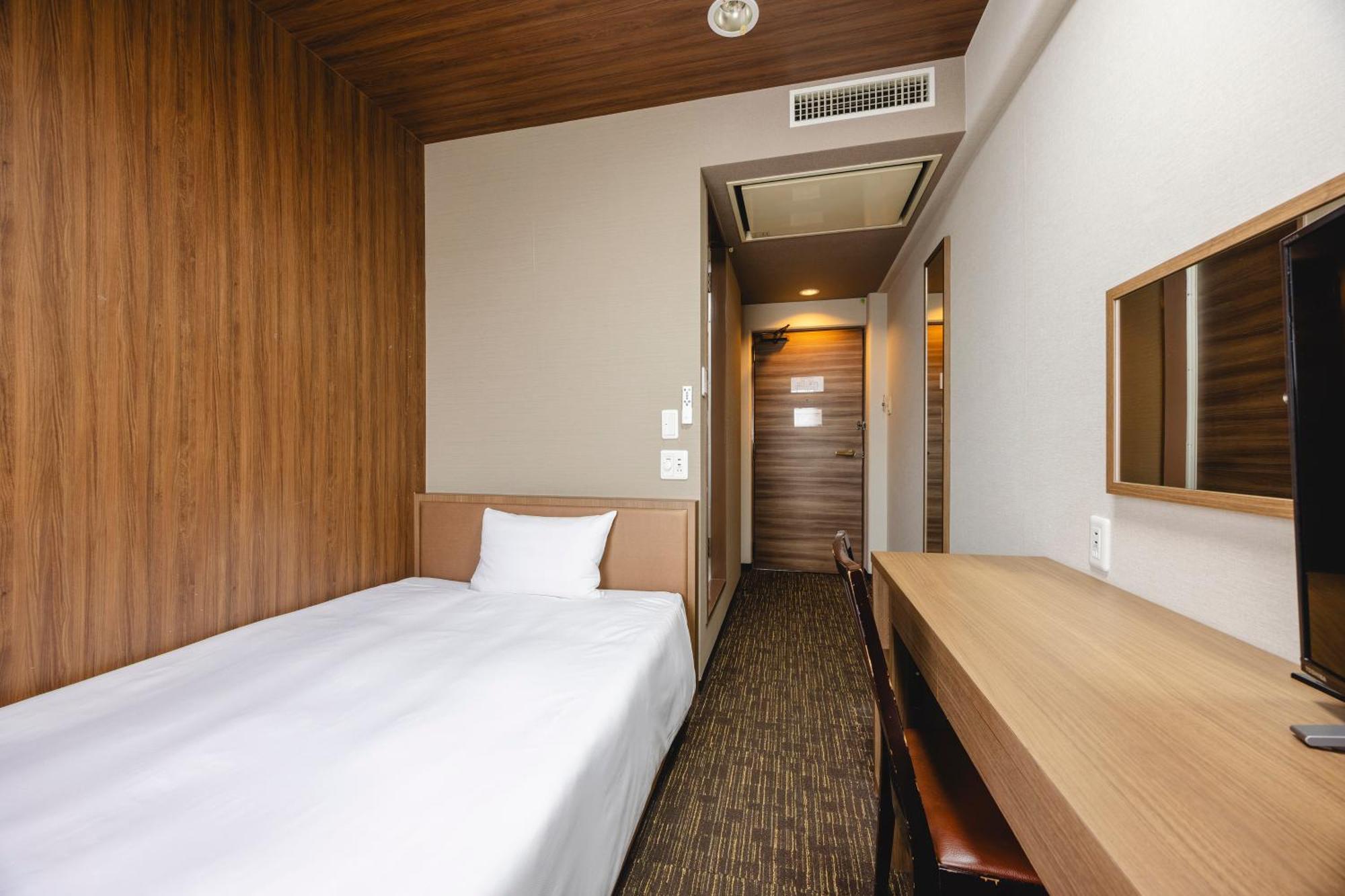 Hotel Wing International Sagamihara Bagian luar foto
